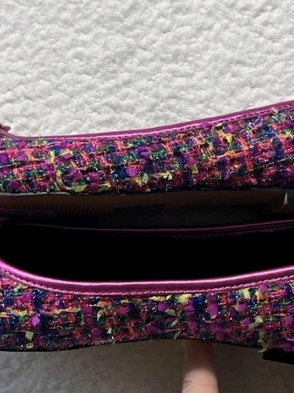 Kurt Geiger Metallic Fuchsia Tweed Ballet Flats with Gold Charm EU Size 40.5 - Picture 4 of 7